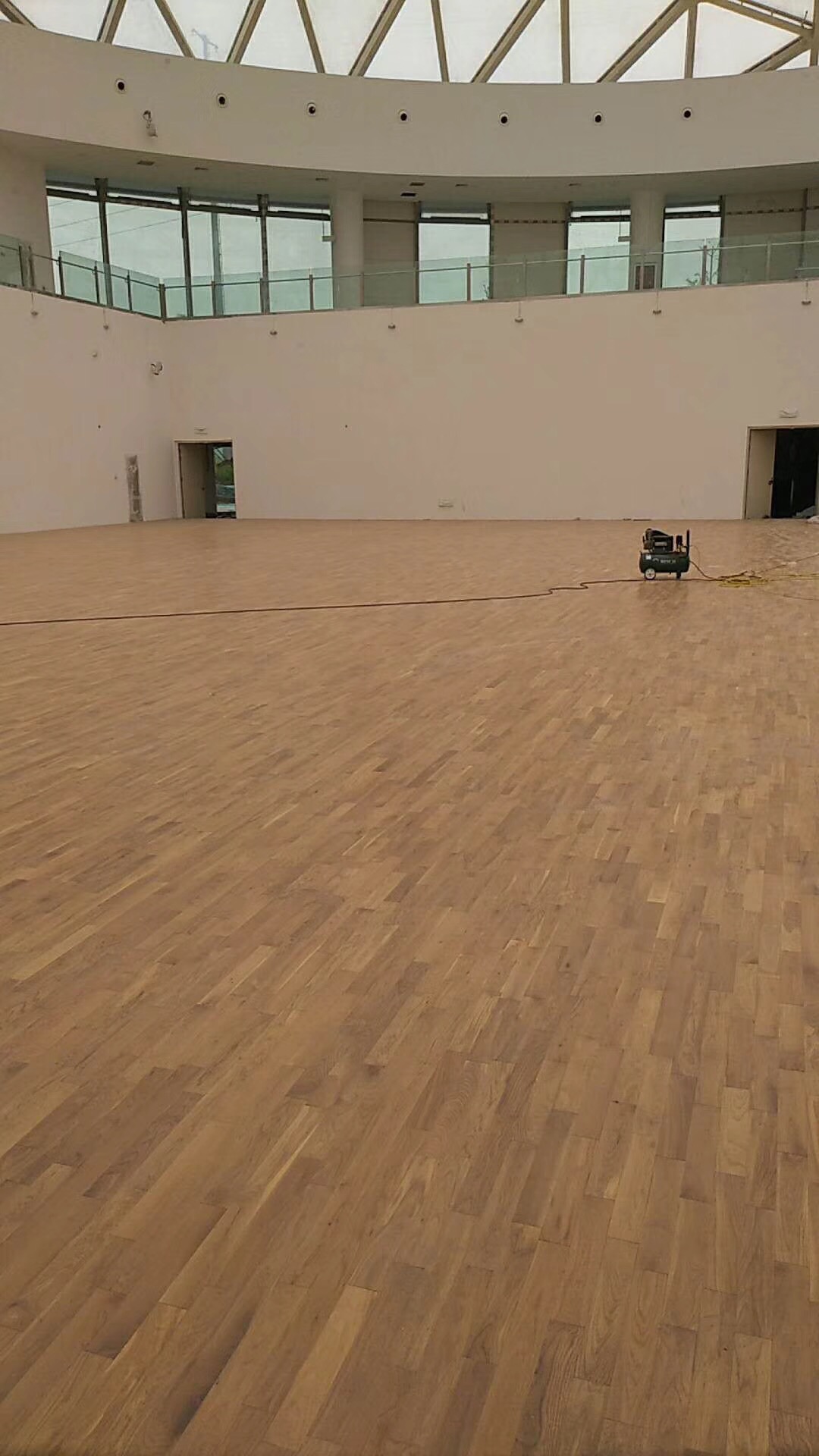 507268752180703697